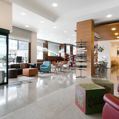 Santiago Plaza, Affiliated By Melia Σαντιάγο ντε Κομποστέλα