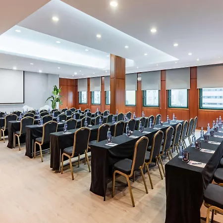 מלון Santiago Plaza Affiliated By Melia סנטיאגו דה קומפוסטלה