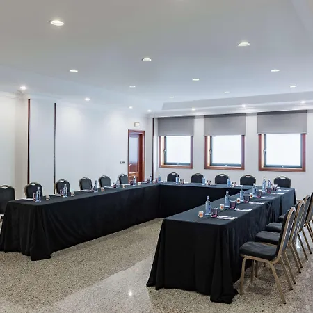 Santiago Plaza Affiliated By Melia מלון סנטיאגו דה קומפוסטלה