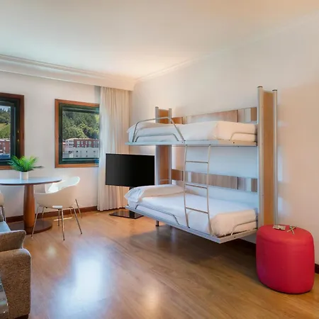 Santiago Plaza Affiliated By Melia מלון