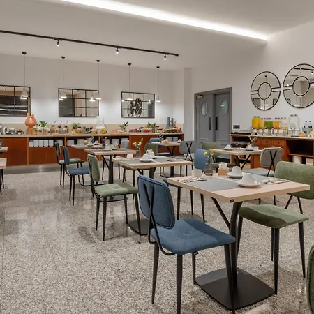 Santiago Plaza Affiliated By Melia 4*