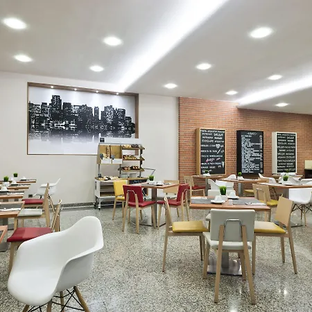 Santiago Plaza, Affiliated By Melia