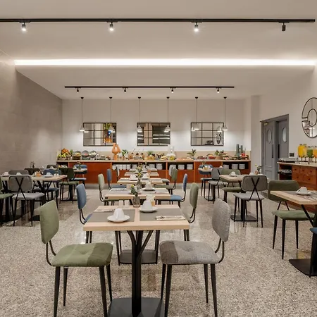 Santiago Plaza, Affiliated By Melia Hotel Santiago de Compostela