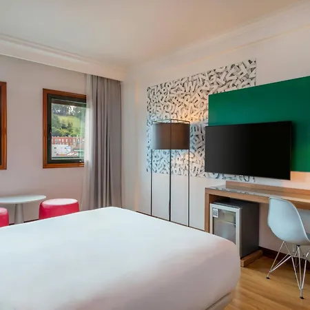 Hotel Santiago Plaza, Affiliated By Melia Santiago de Compostela