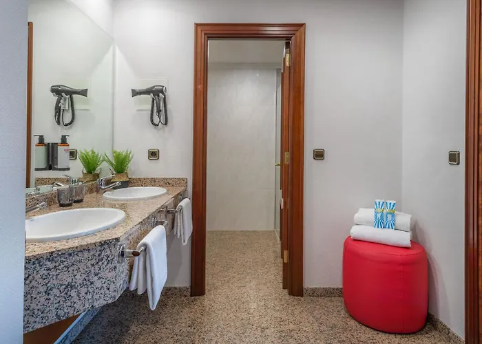 Hotel Santiago Plaza Affiliated By Melia Santiago de Compostela