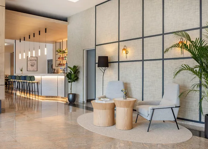 Santiago Plaza Affiliated By Melia Ξενοδοχείο 4*