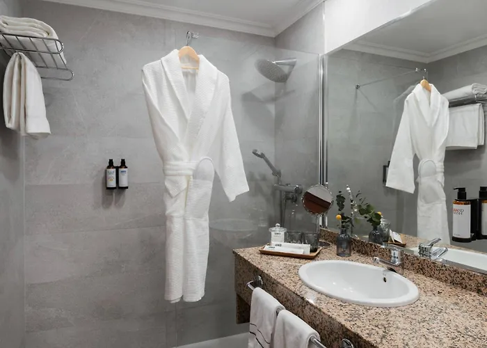 Santiago Plaza Affiliated By Melia סנטיאגו דה קומפוסטלה