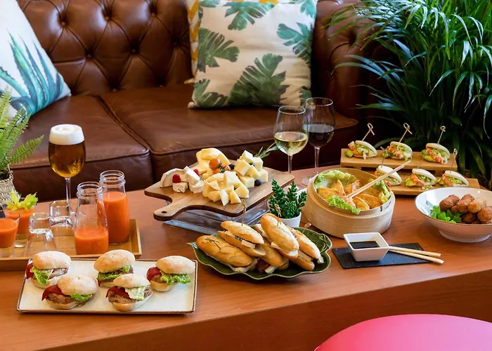 Santiago Plaza Affiliated By Melia מלון 4*