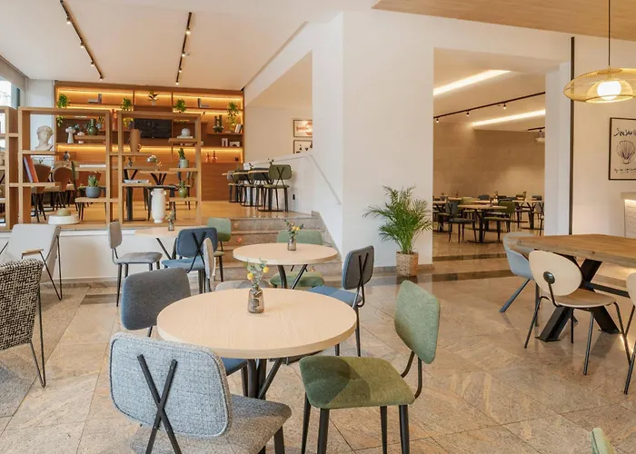 מלון Santiago Plaza Affiliated By Melia סנטיאגו דה קומפוסטלה